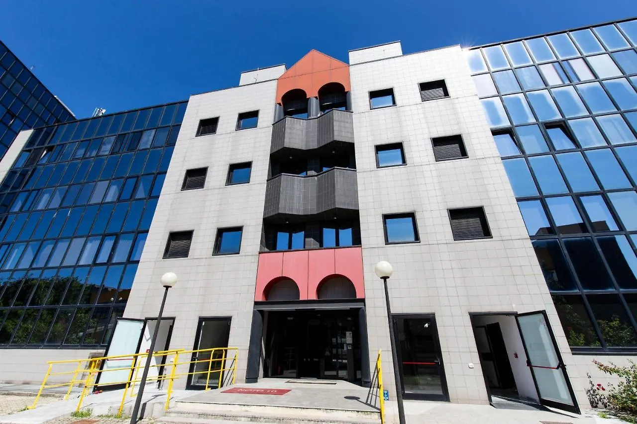 Apartament Noto 10 Mediolan