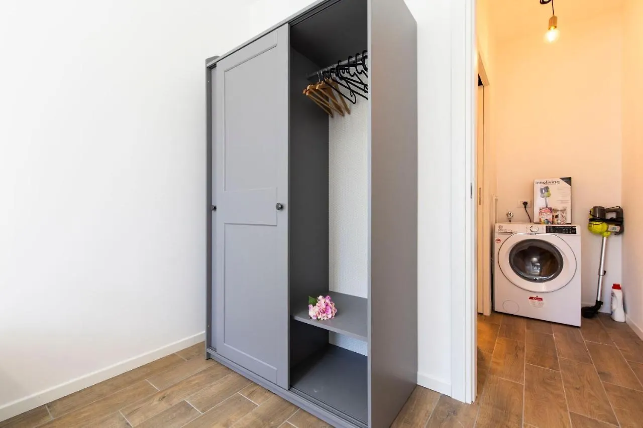 Apartament Noto 10 Mediolan