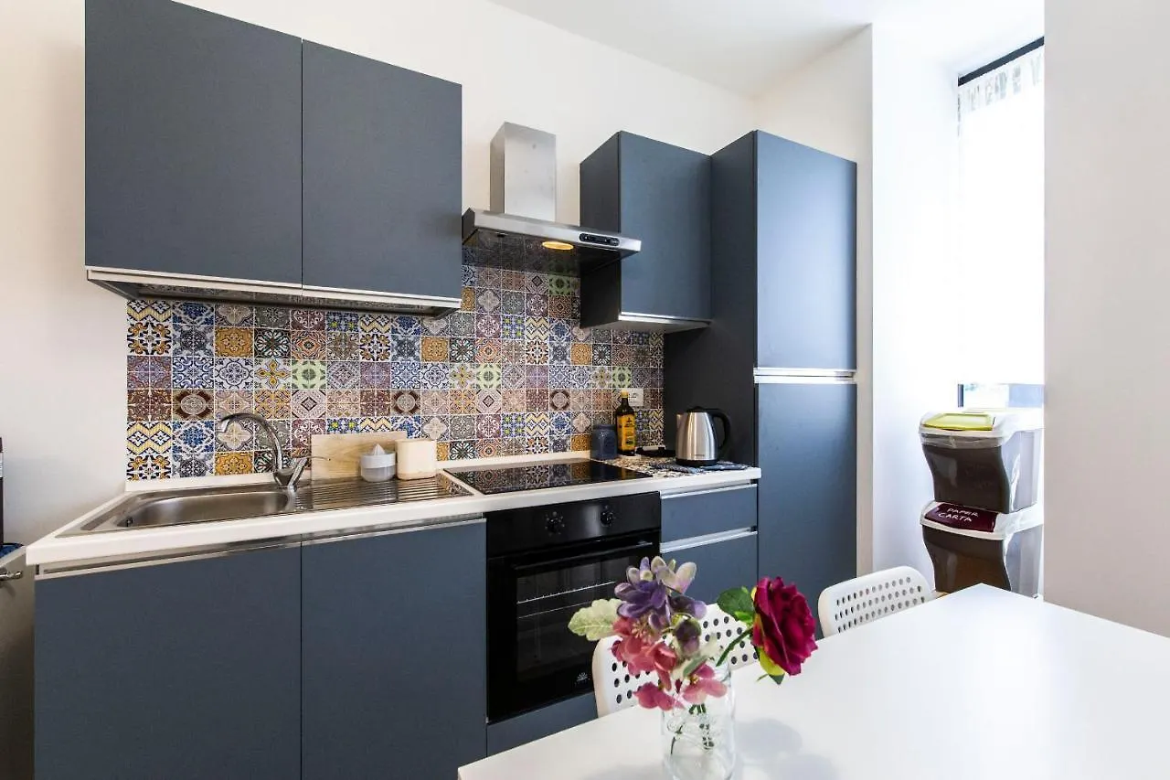 Noto 10 Apartment Milan Italy