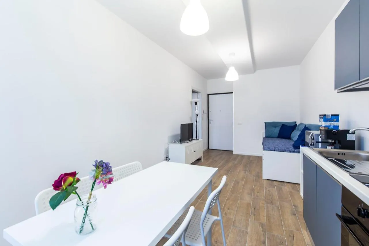 Noto 10 Apartment Milan Italy