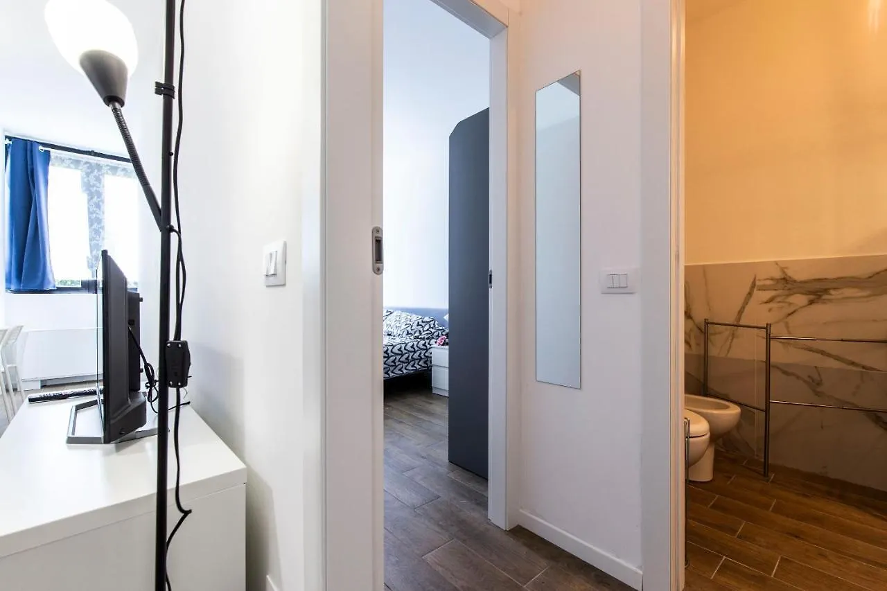 Noto 10 Apartment Milan Italy
